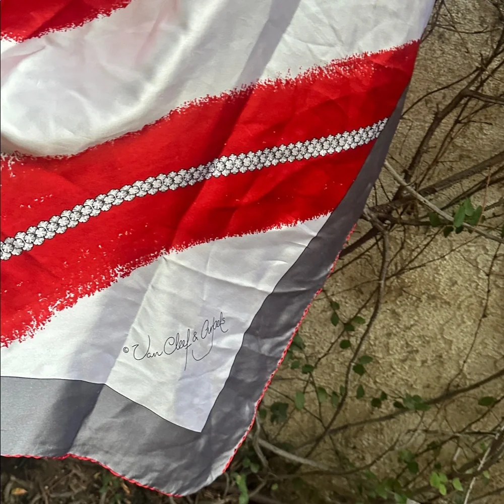Van Cleef &Arpels  Red and White Striped Scarf